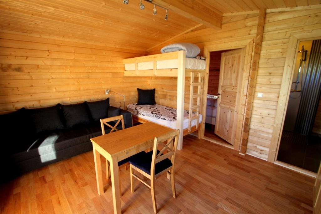 Artun Guesthouse Ruang foto